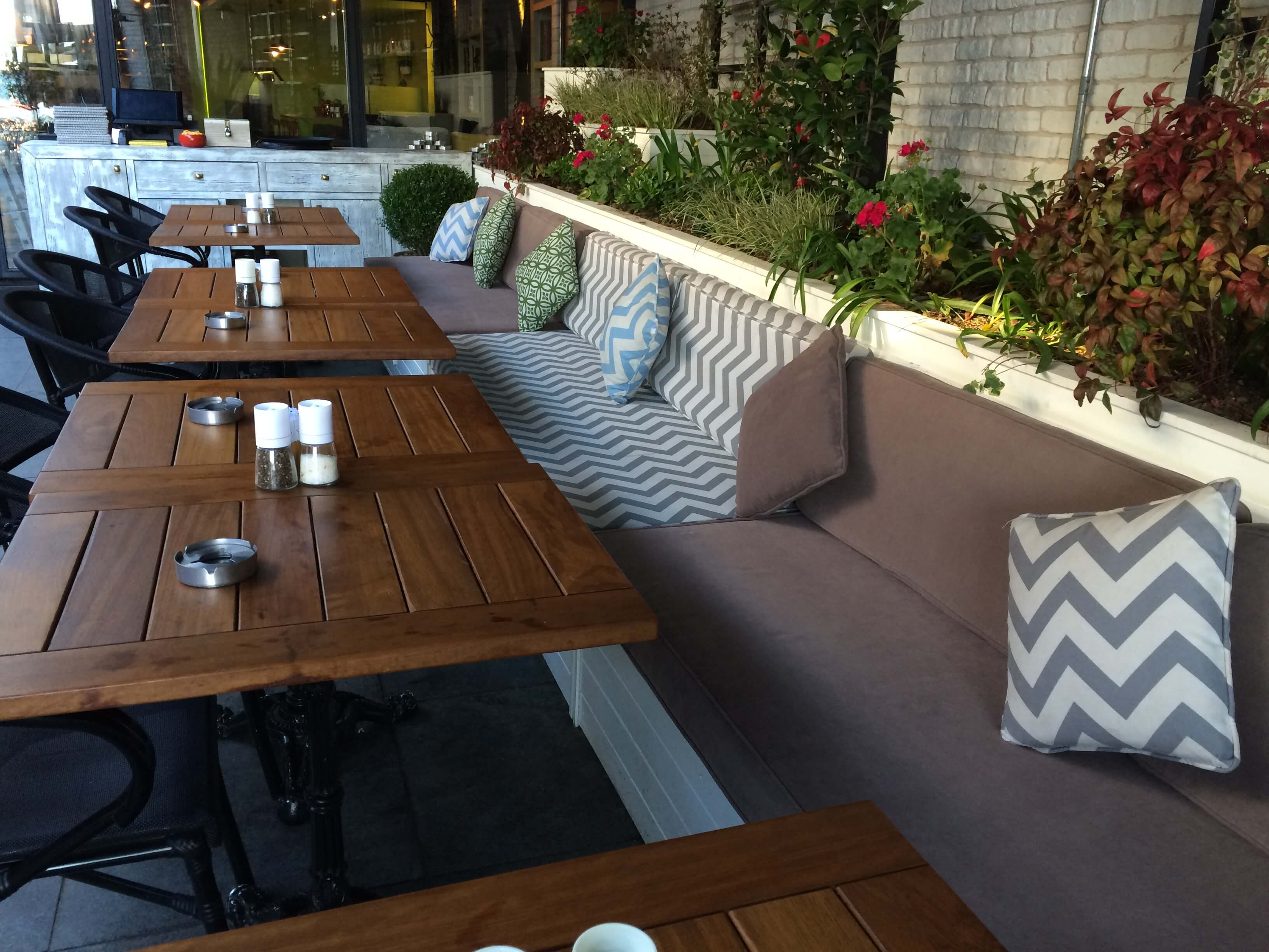 CAFE ÇAM SEDİR 