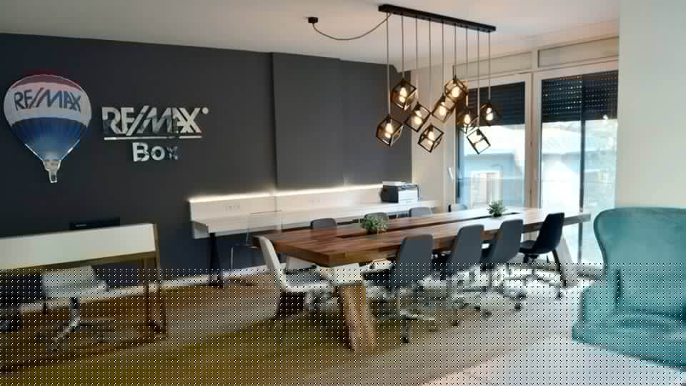 REMAX KADIKÖY 