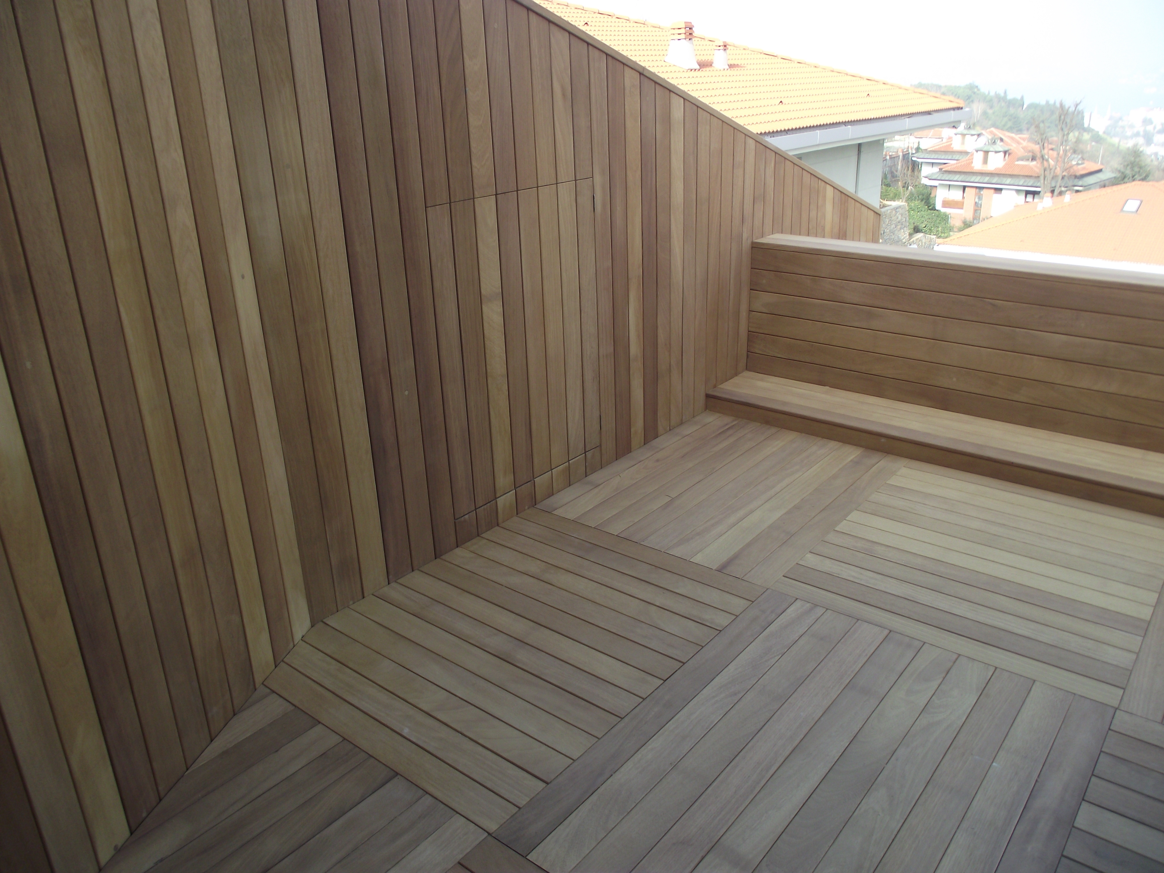 İROKO DECK